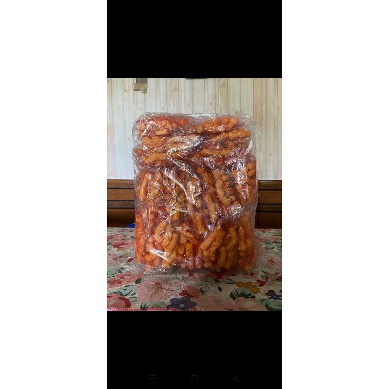 

kerupuk makaroni pedas