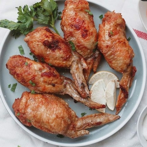 

Sayap Ayam Isi Jumbo Tori No Teba Chicken Bento isi 5 & 10 pcs