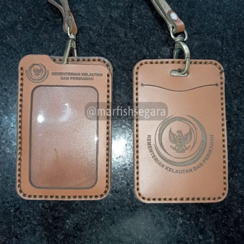 

LANYARD/FRAME IDCARD KULIT LASER LOGO KEMENTERIAN KELAUTAN