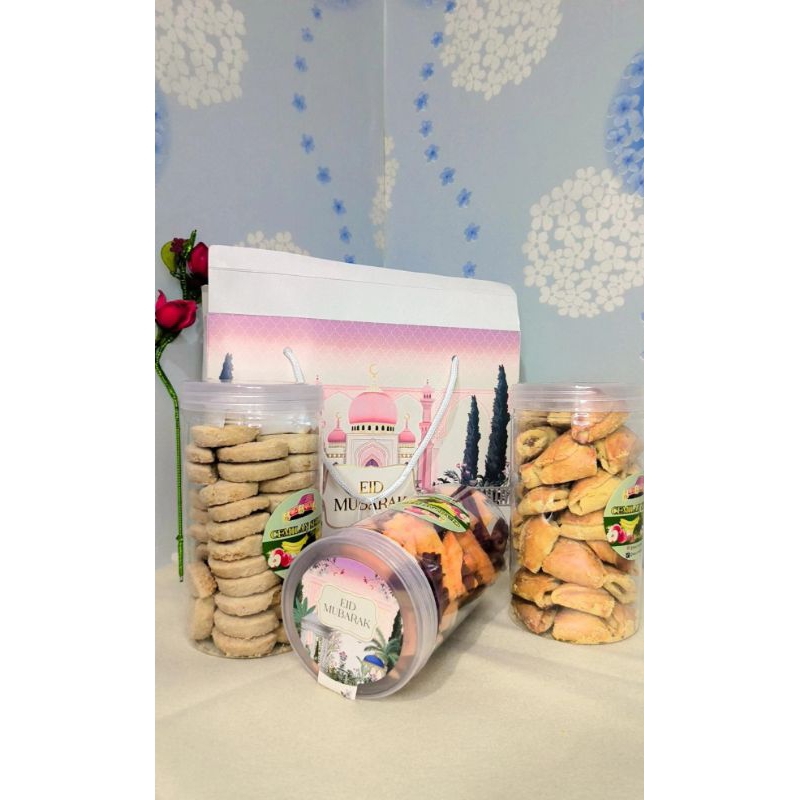 

HAMPERS KUKER LEBARAN CANTIK ESTETIK TOPLES 1000ML