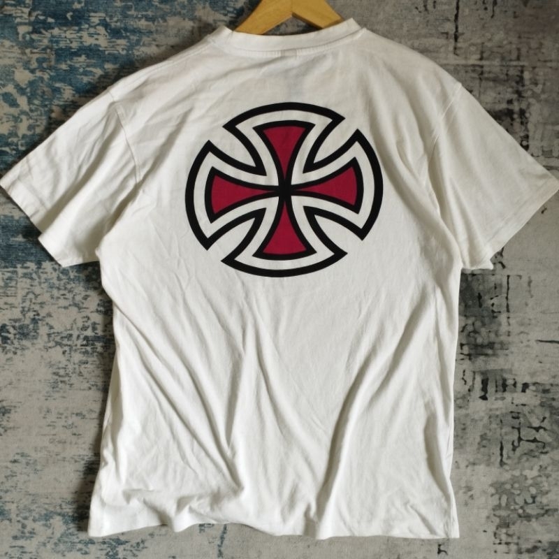 kaos skate INDEPENDENT