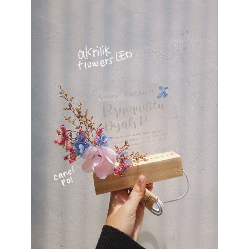 Flower Acrylic LED Lingkaran | Lettering Kado Akrilik Wisuda