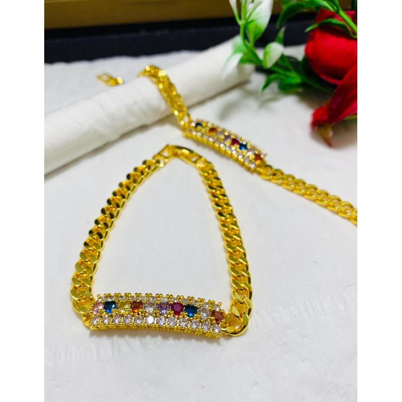 Gelang permata warna warni