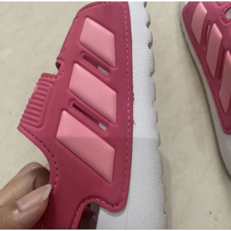 Adidas altaswim girl