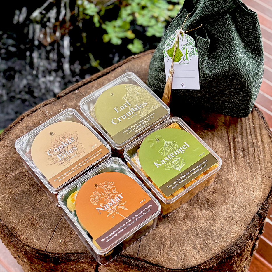 

HAMPERS HARI RAYA KUE KERING KASTENGEL NASTAR COOKIE EARL CRUMBS HAMPERS PARCEL IDUL FITRI