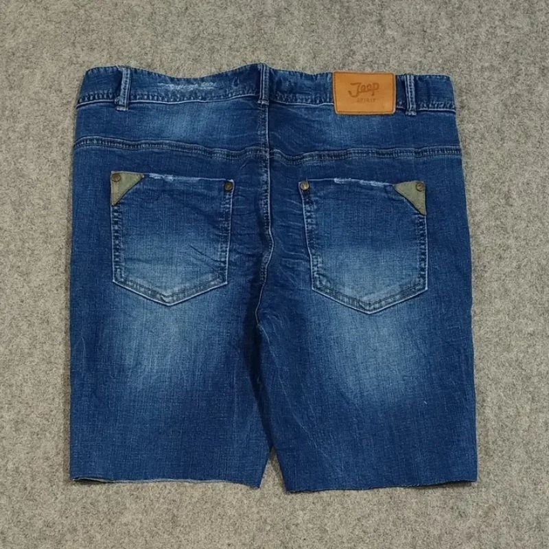 celana pendek jeans pria JEEP size fit 30 second