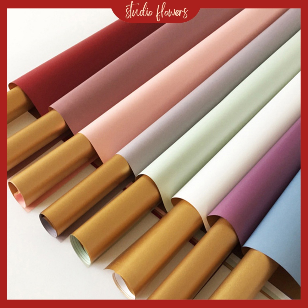 

(1 PACK ISI 20 LEMBAR) Flower Wrapping Cellophane Dua Warna BI Color Gold Kertas Bunga Buket KB02