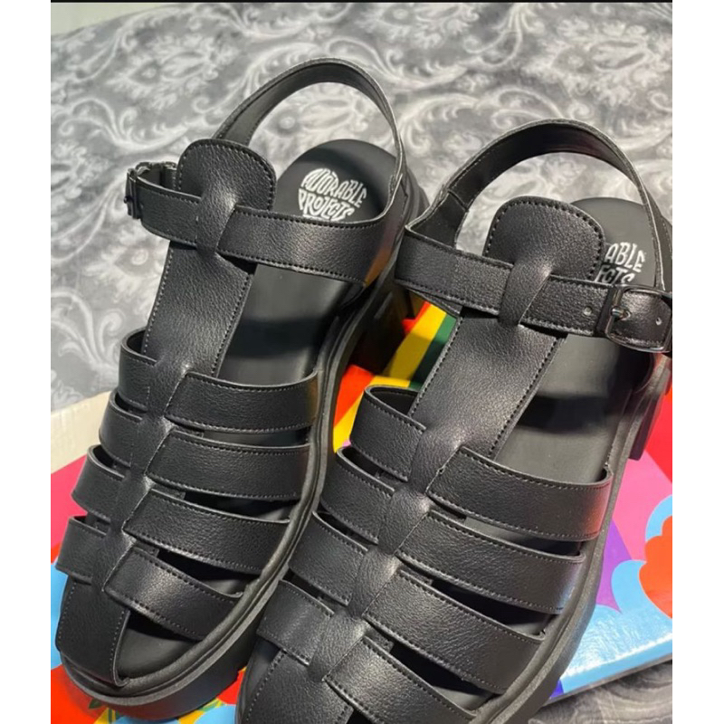 preloved sandal Adorable project