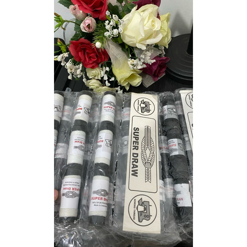 ( 1 RENCENG 36PCS ) BENANG JAHIT LEMBARAN ISI 36PCS / BENANG JAHIT WARNA WARNI / HITAM / PUTIH