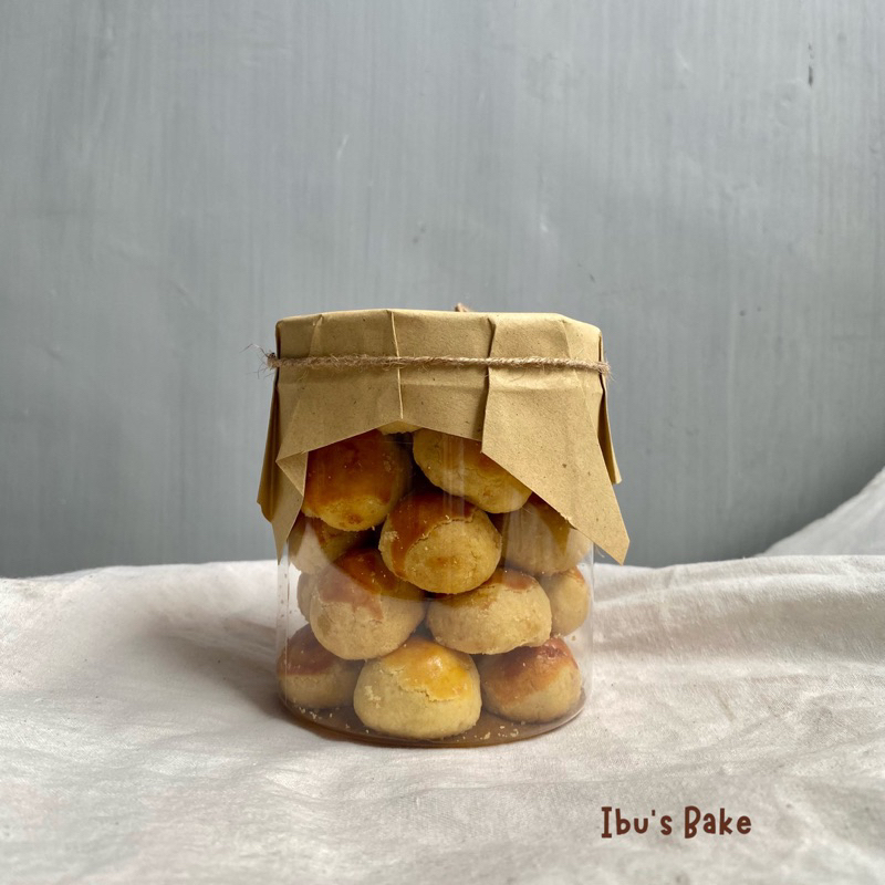 

Ibu’s Bake Raya Cookies | Classic Nastar | Mandi Gula | Putri Salju 500ml