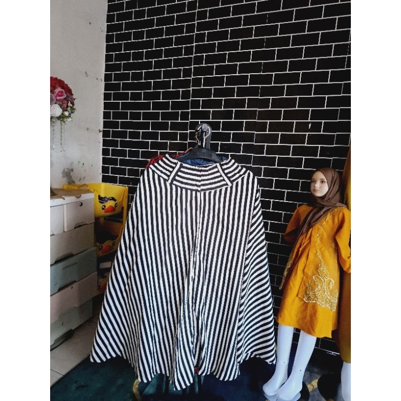 rok motif macan-garis garis