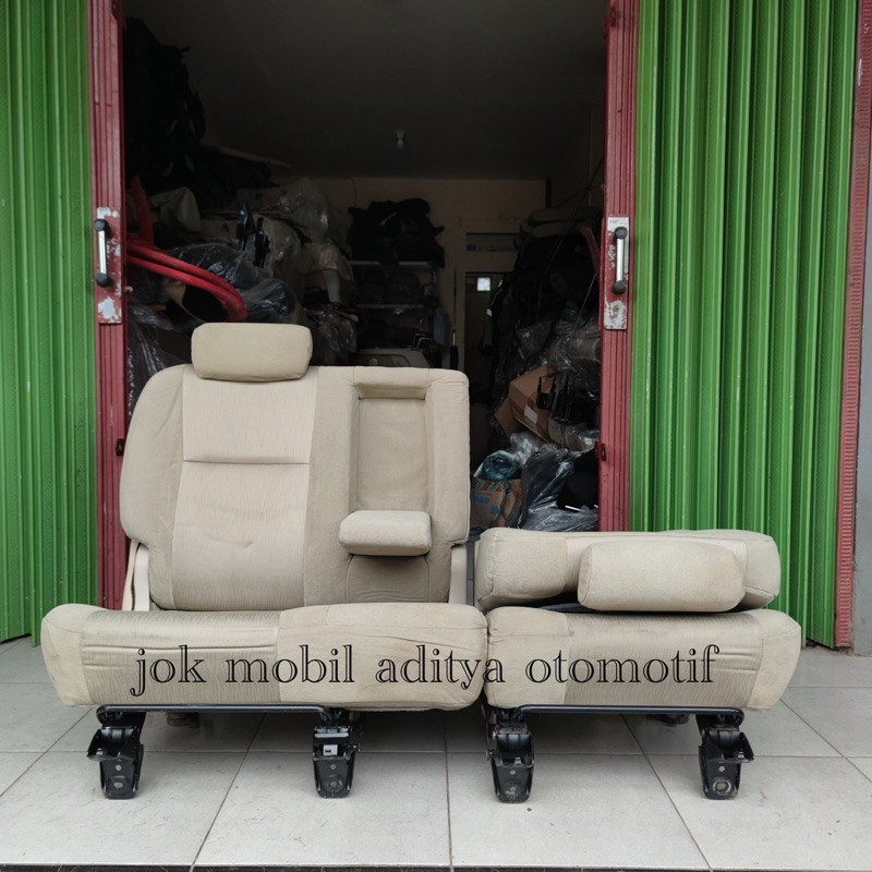 jok tengah innova tipe v original