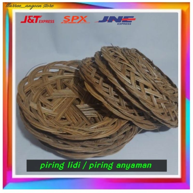 Piring lidi / piring anyaman dari daun kelapa kering