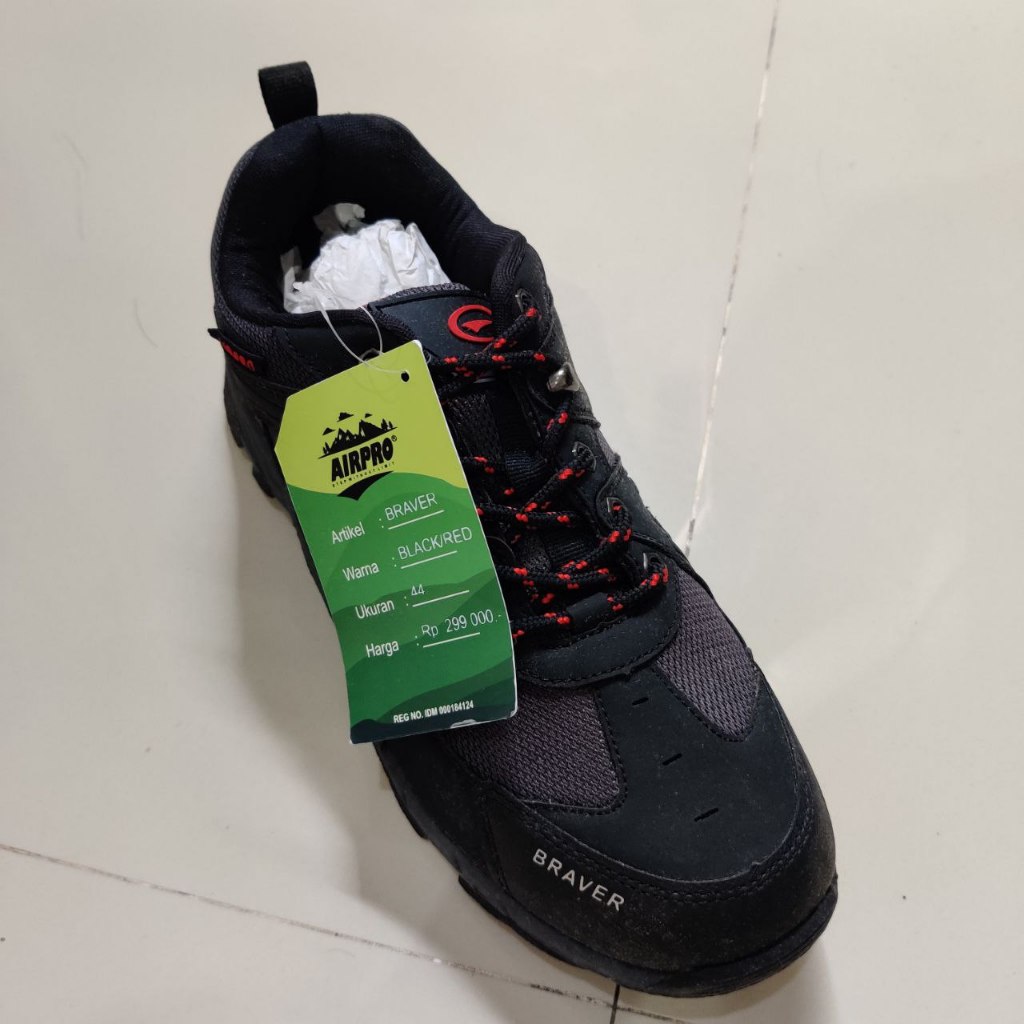 Sepatu pria Airpro Braver (CUCI GUDANG)