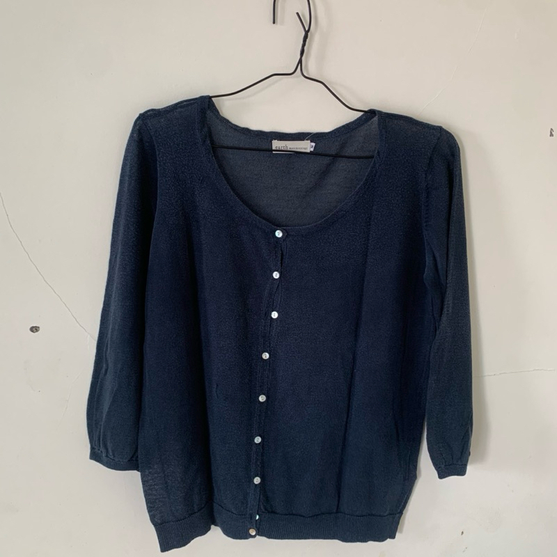 PRELOVED Earth music&ecology Navy Outer / baju bekas cardigan