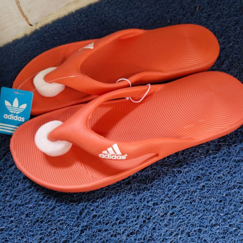 sandal jepit pria/ sandal jepit Adidas/ sandal jepit bahan karet/ sandal jepit pria