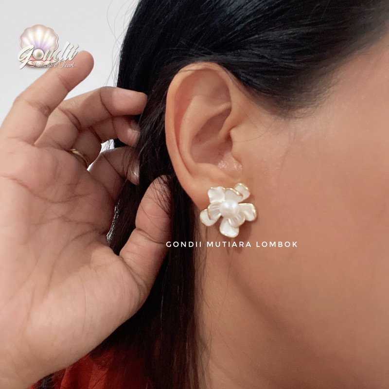 Anting Giwang Mutiara Lombok - Jumbo Besar Big Size Anting Mutiara Lombok Untuk Pesta Motif Bunga