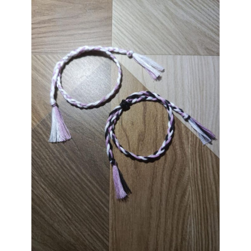 Gelang benang couple