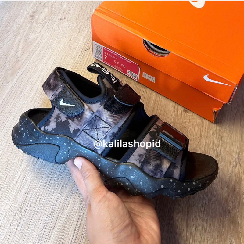 Sandal Gunung Wanita NikeCanyon Original (Ready Stock)