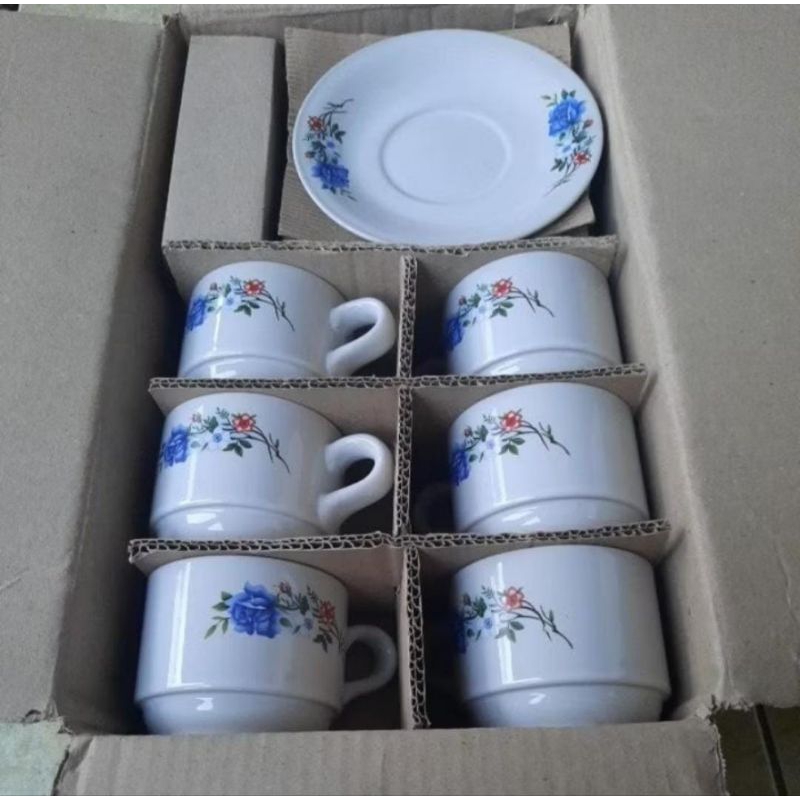 cangkir lepek keramik lucky ( isi 6 cangkir 6 lepek )