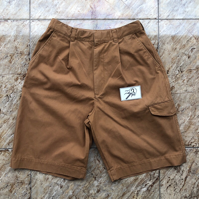 CELANA PENDEK UNIQLO UJ CARGO TEBAL COKLAT