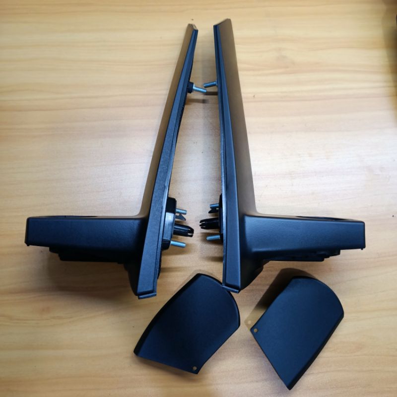 kaki/dudukan spion Innova reborn custom PNP Innova old