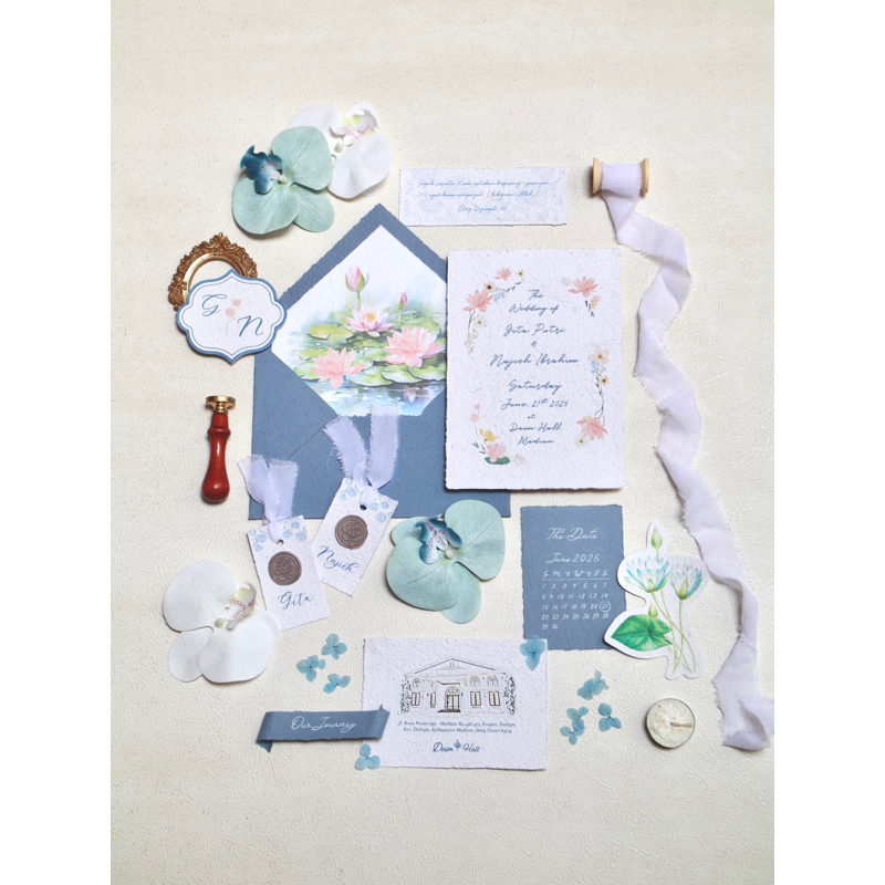 

Wedding Keepsake by Rebco Paperium | Undangan Aesthetic | Undangan Rustic | Undangan Dokumentasi | Wedding Vows Handmade Aesthetic | calligraphy wedding keepsake | invitation wedding set kaligrafi