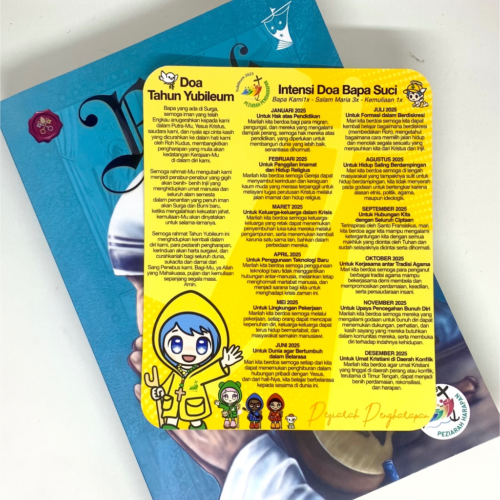 

Selipan Buku dengan Doa Tahun Yubileum 2025 dan Intensi Bapa Suci - Luce and Friends