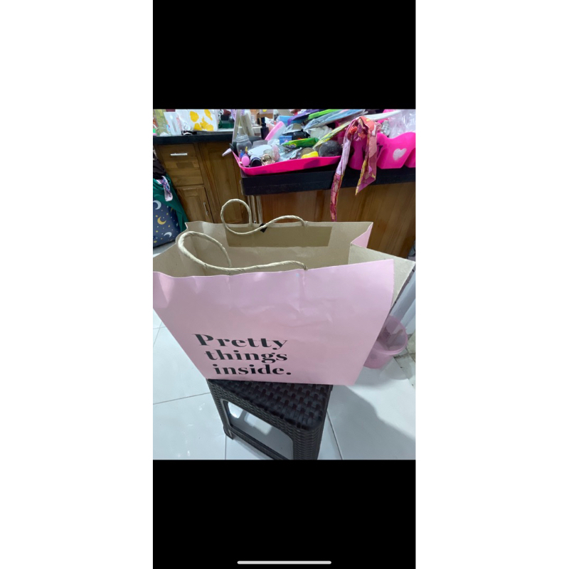 

reject papperbag sociolla bigsize sesuai di foto.