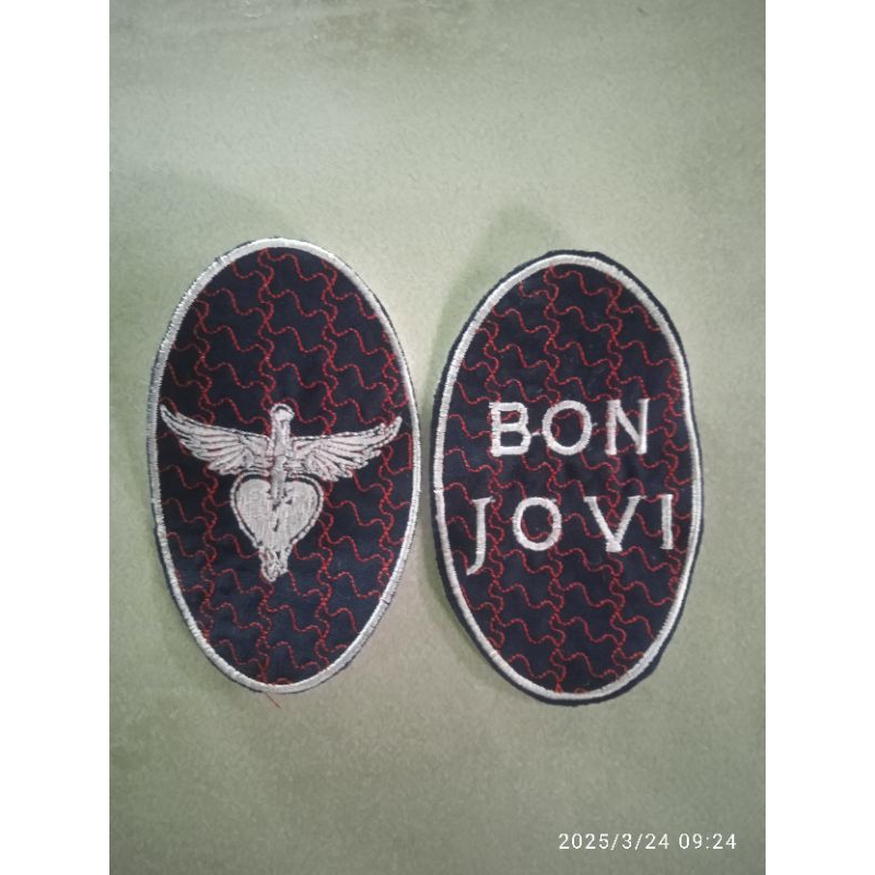 emblem siku lengan bonjovi. harga sepasang.bordir emblem bon jovi.bordir bon jovi emblem bon jovi.pa