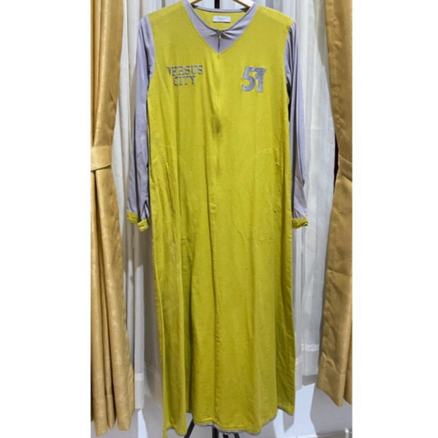 preloved by Versus City