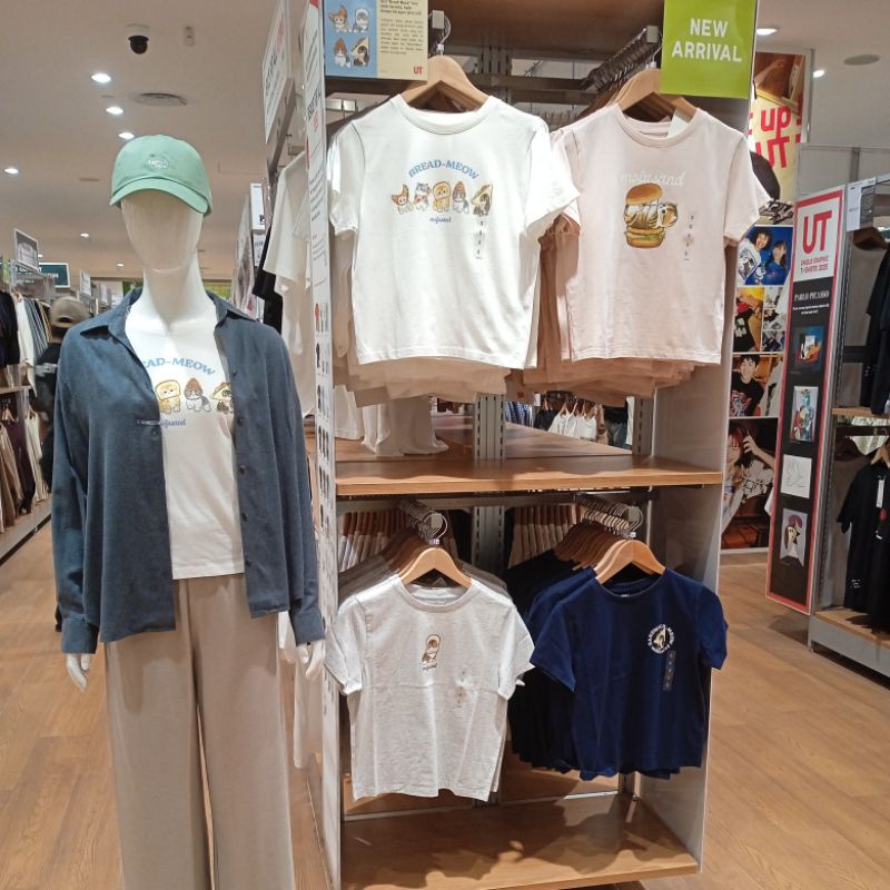 UNIQLO Kaos UT Mofusand Lengan Pendek Cat Tshirt Original