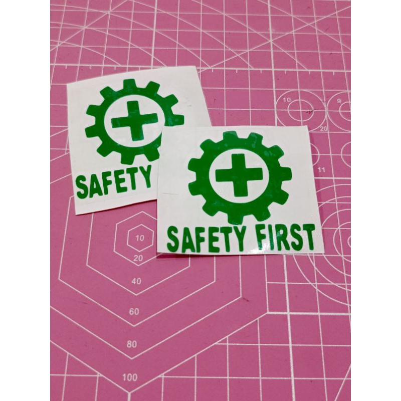 Stiker Cutting Safety First, Stiker Helm Proyek