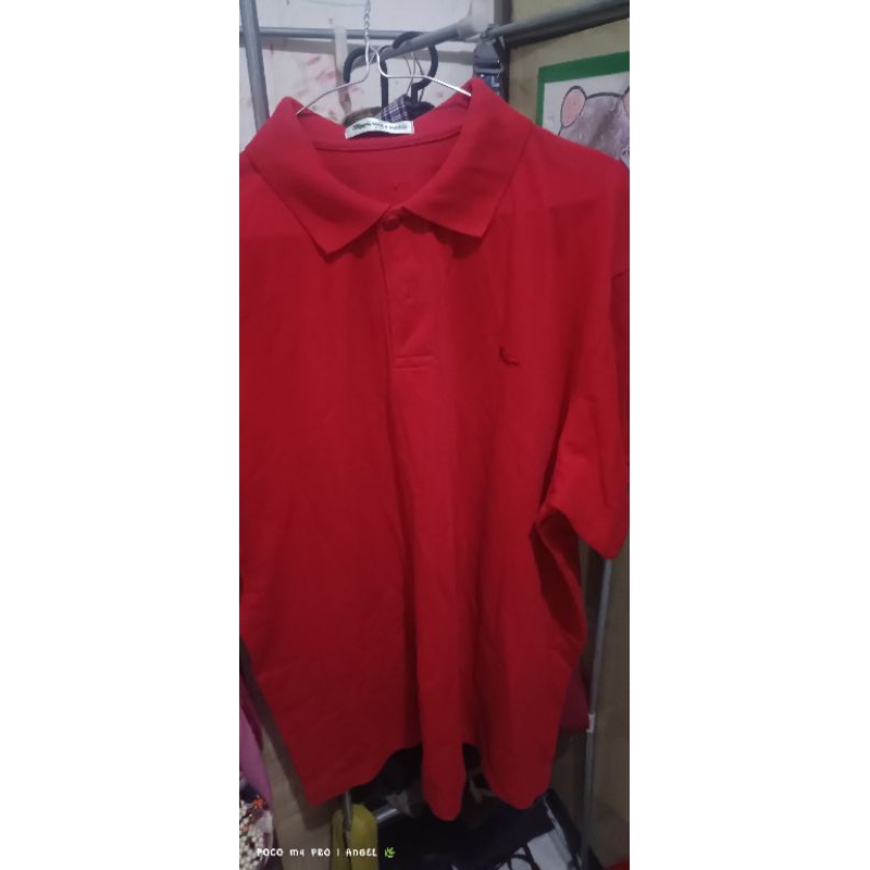 kaos merah walrus