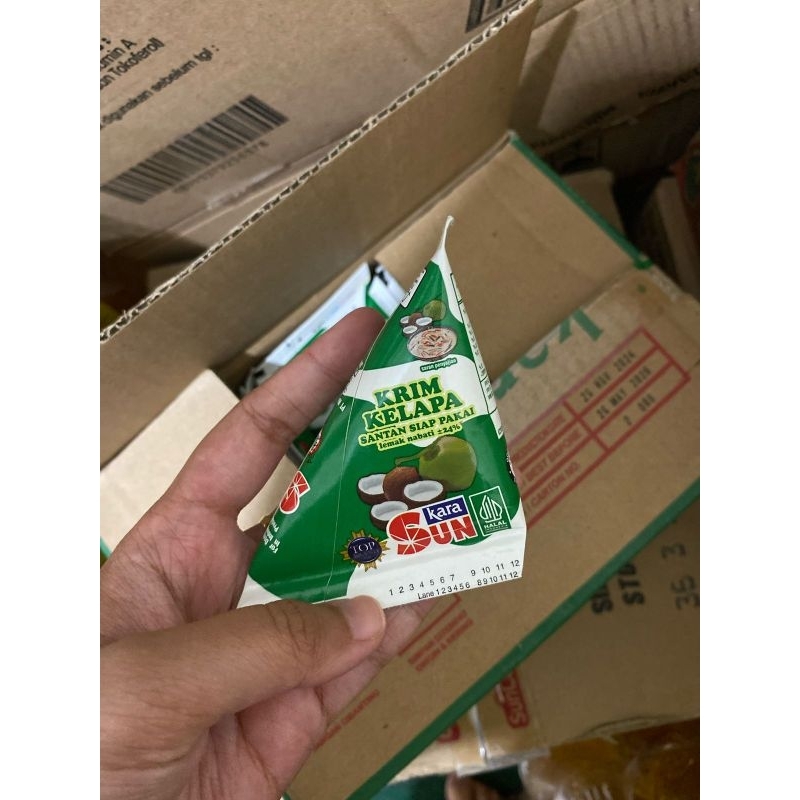 

SUN KARA SANTAN kelapa siap pakai 65ml