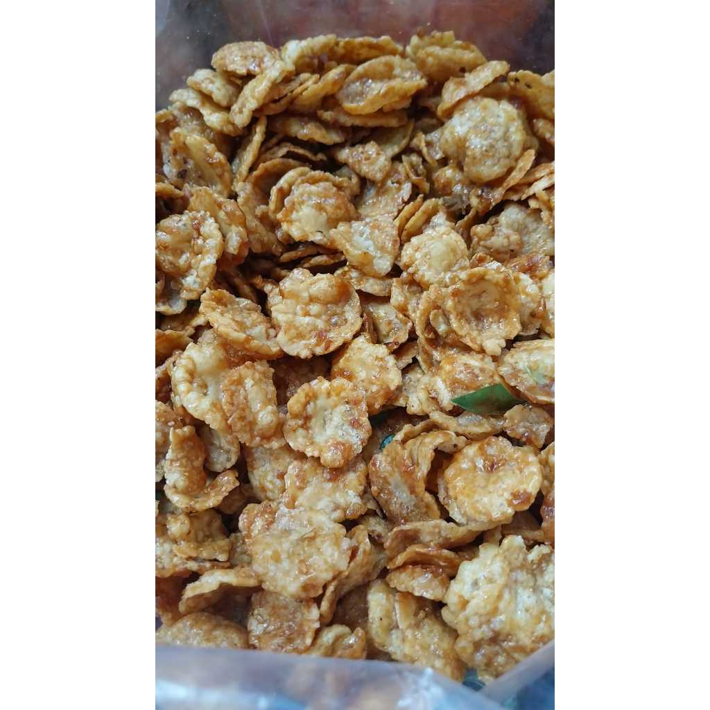 

EMPING MELINJO PEDAS MANIS