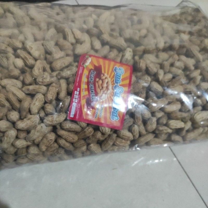 

Kacang sangrai gurih dan renyah
