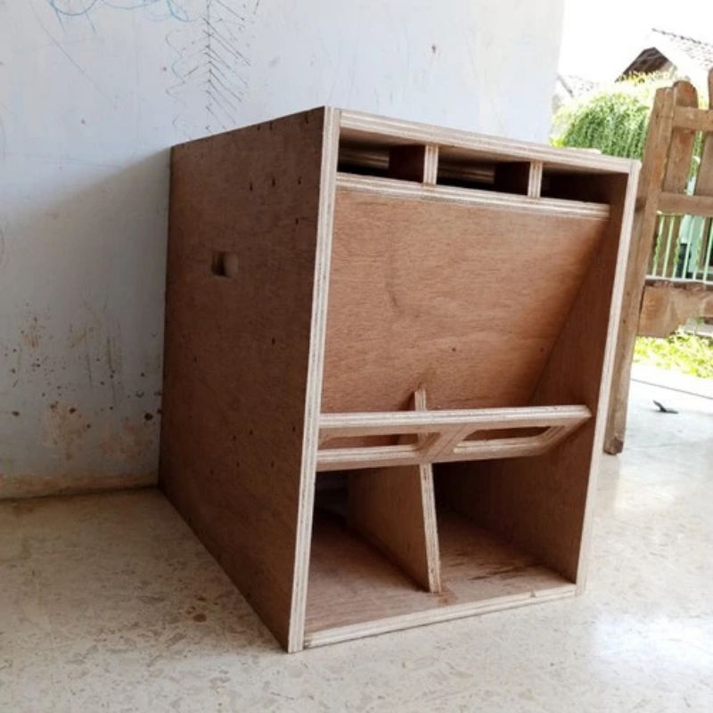 BOX SPEAKER 15 INCHI MODEL TURBO F1