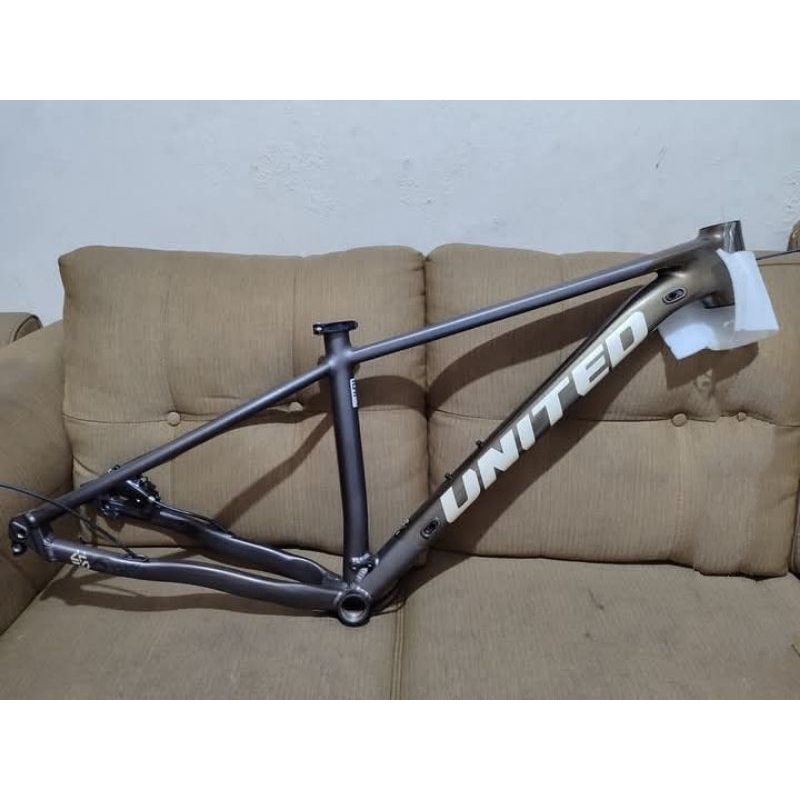 Frame United Clovis 6.10 S 29 Baru