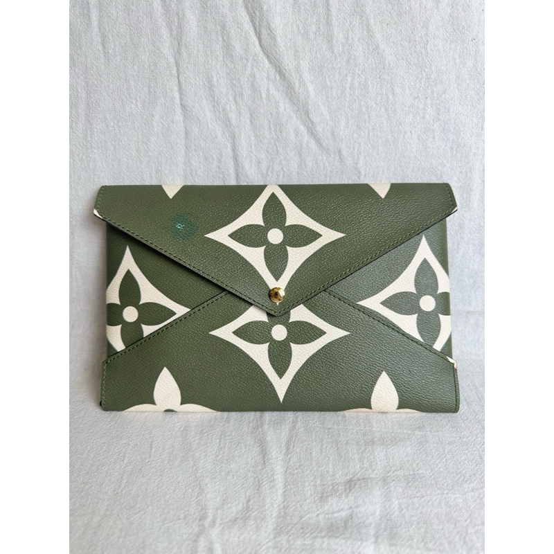 CLUTCH L KIRIGAMI POCHETTE LIMITED EDITION PRELOVED BRANDED