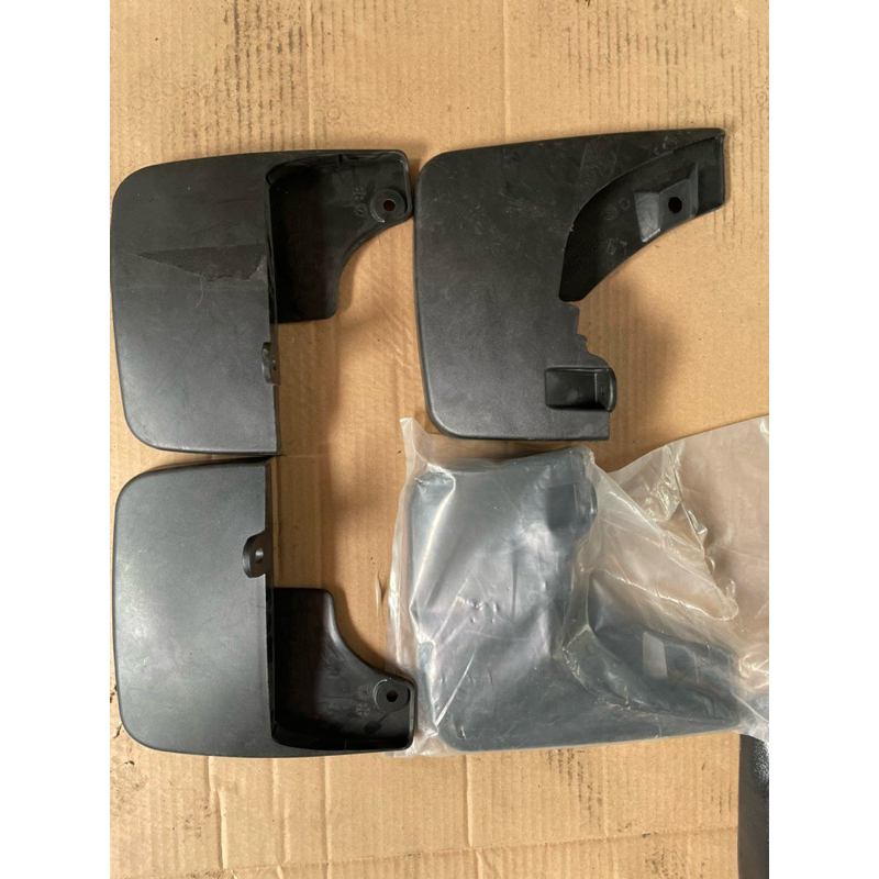 Karpet Lumpur Toyota rush 2012-2014