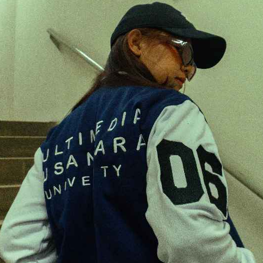 Varsity UMN University | Jaket Varsity Navy