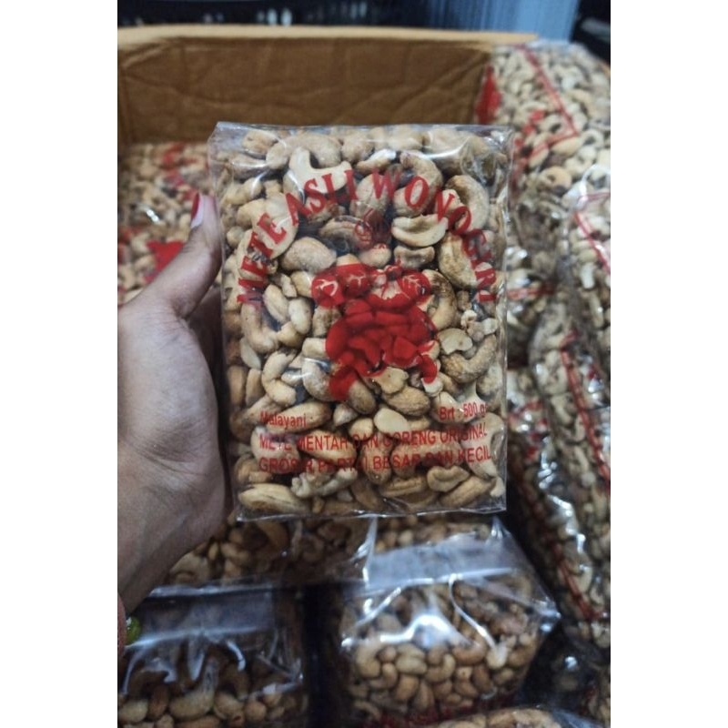 

Kacang Mete Wonogiri Goreng Kemasan 500 Gram
