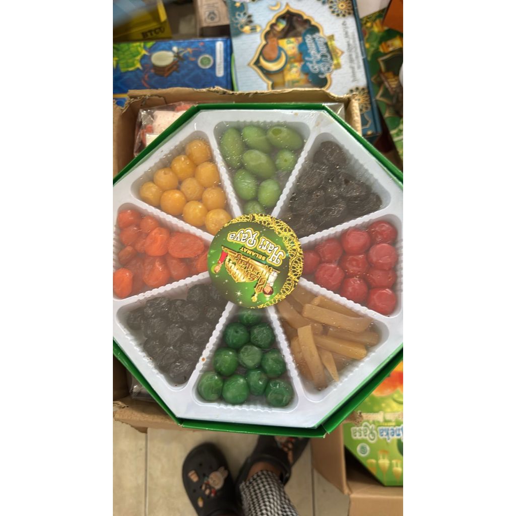 

Bellarosa Paket Set Manisan Hampers Lebaran