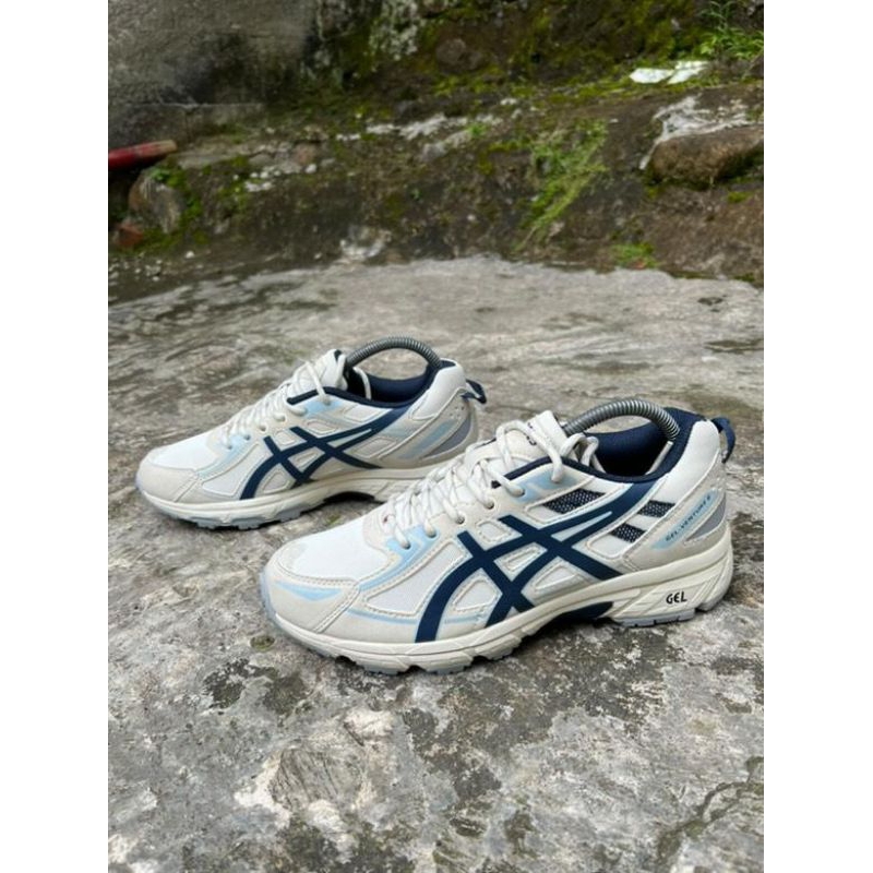 sepatu asics gel venture 6