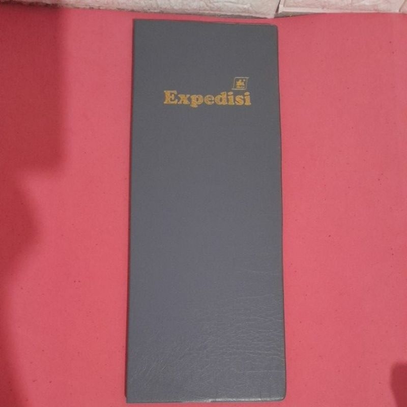 

Buku Ekspedisi Bergaris 100 lembar