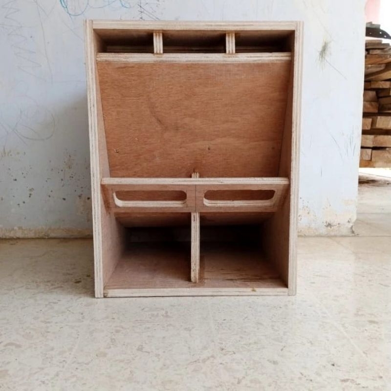 BOX SPEAKER 12 INCHI MODEL TURBO