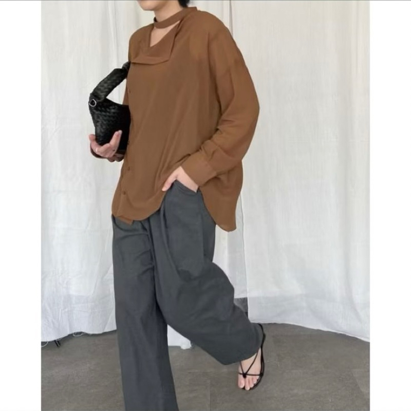 [PRELOVED] BLOUSE TRICK&TRICKY