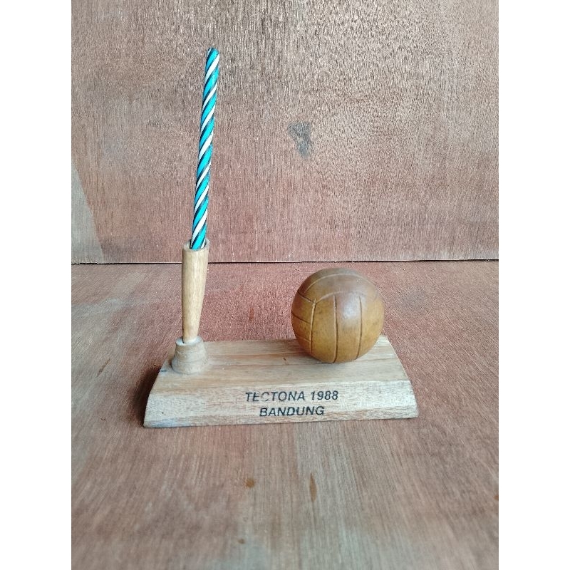 

vintage tempat pulpen