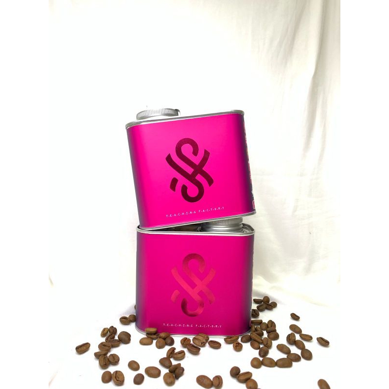 

Gravoca Magenta Signature